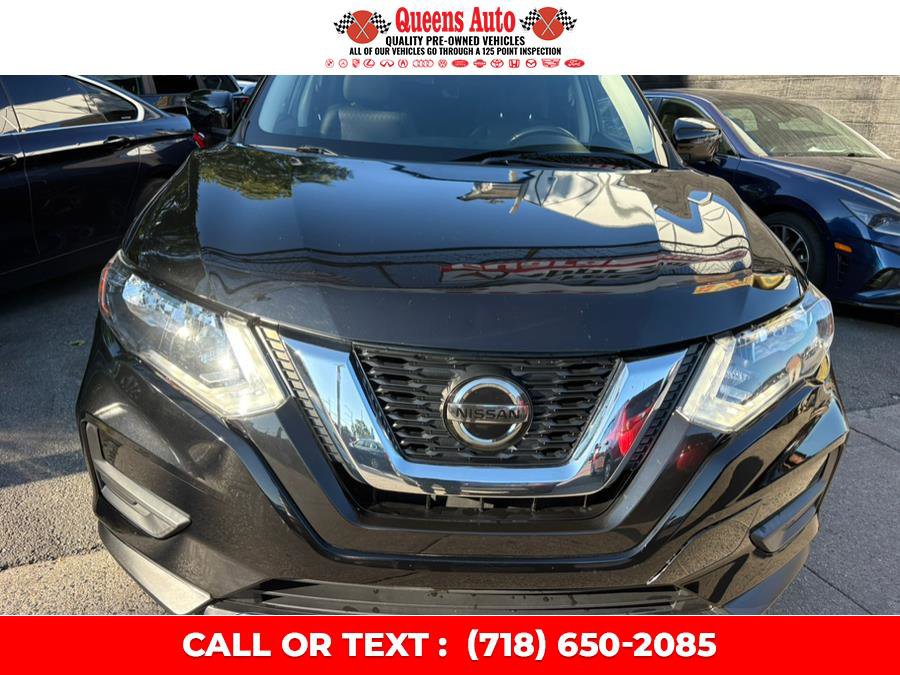 Used 2019 Nissan Rogue SV w/ Premium Package