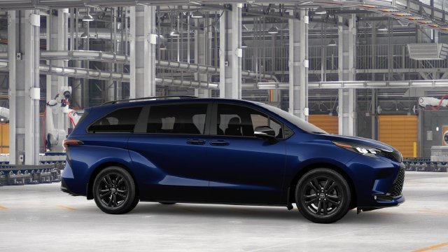 New 2026 Toyota Sienna XSE AWD/4WD image 13