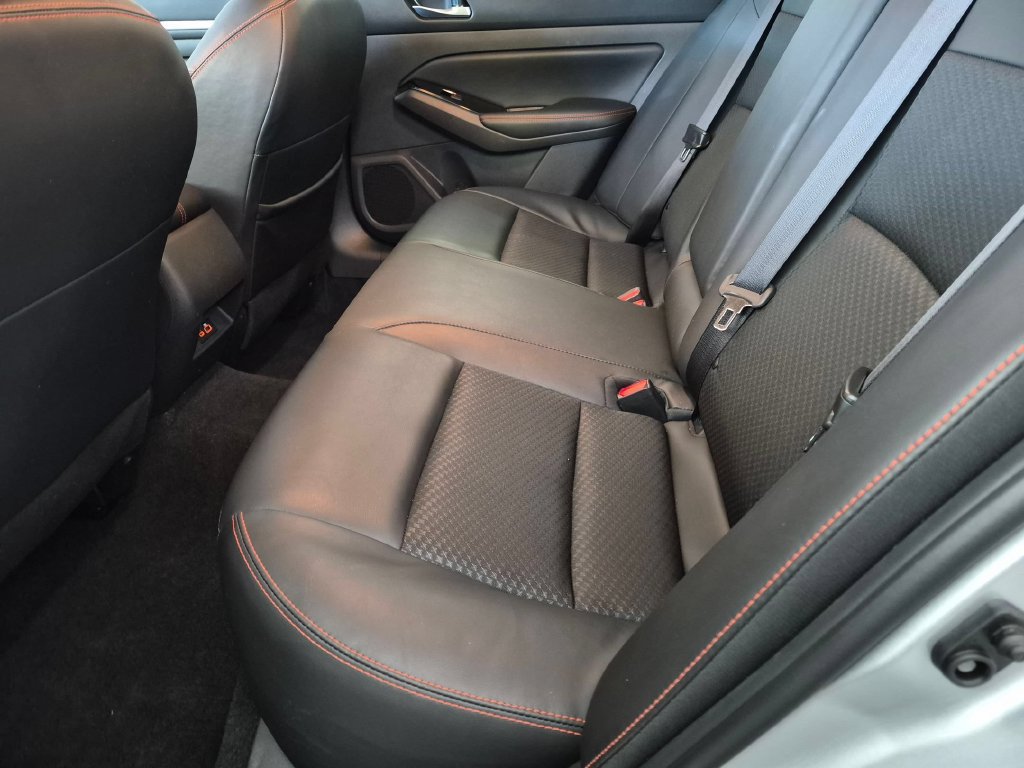 Used 2025 Nissan Altima 2.5 SR FWD image 24