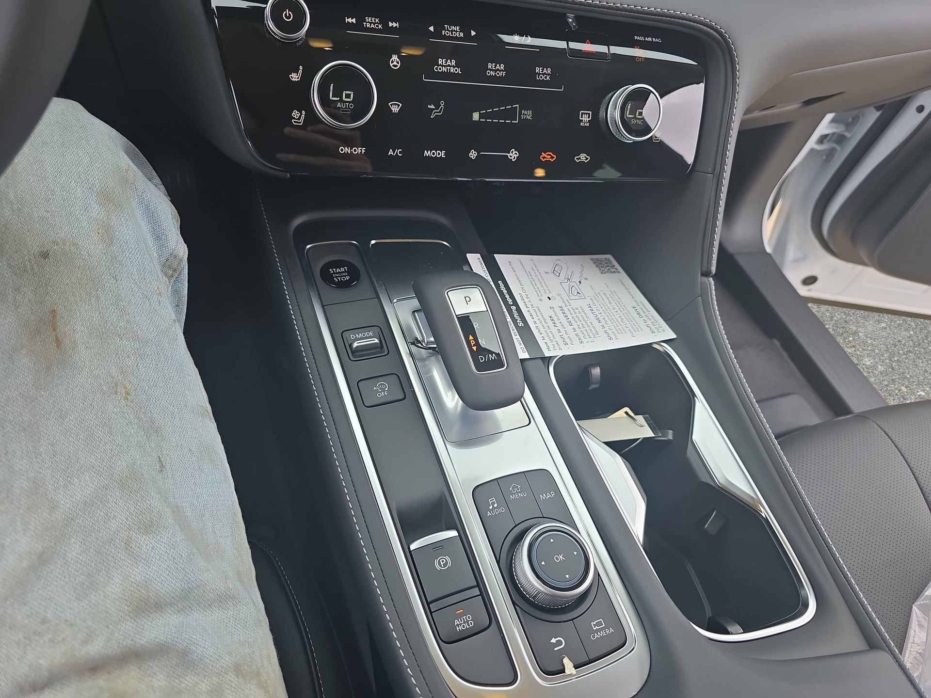 New 2026 INFINITI QX60 Luxe w/ Cargo Package AWD/4WD image 25