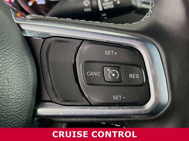 Used 2023 Jeep Wrangler Unlimited Sahara w/ Cold Weather Group AWD/4WD image 15