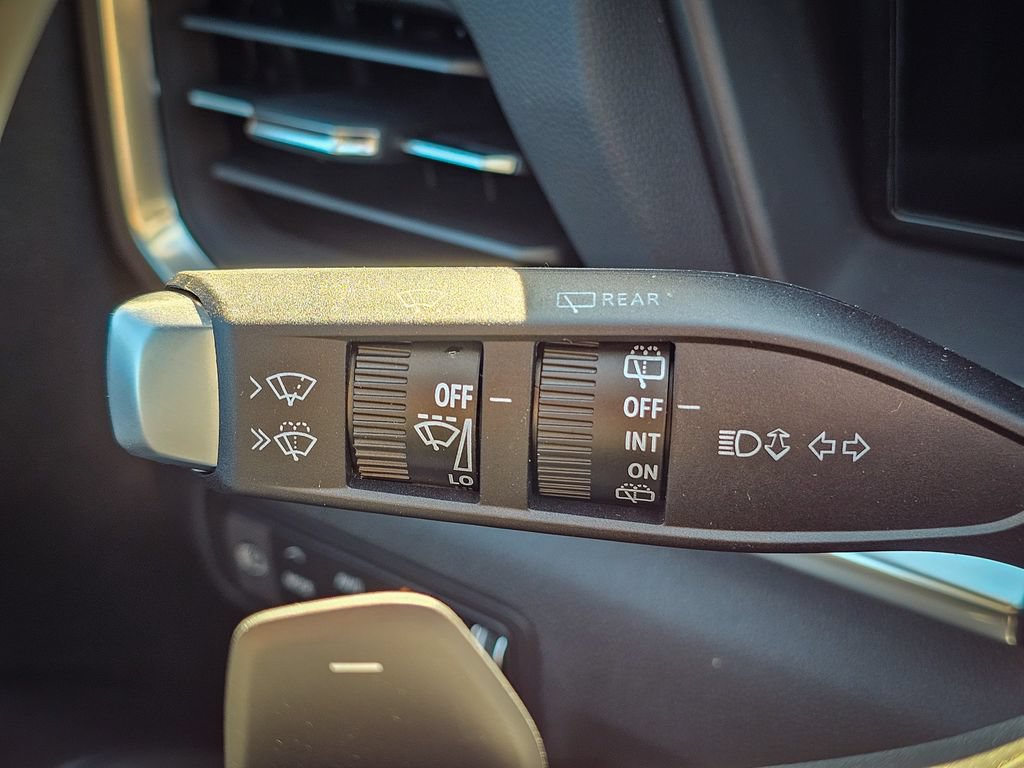 New 2027 GMC Terrain Elevation w/ Elevation Premium Package AWD/4WD image 20