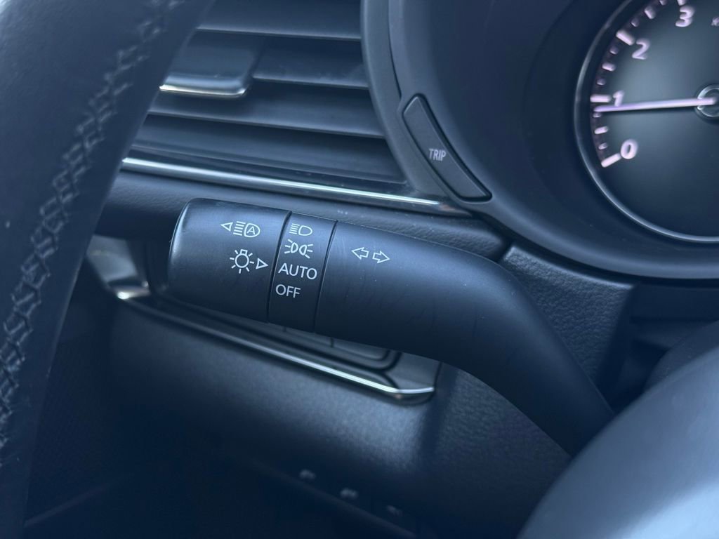 Used 2023 MAZDA CX-30 AWD 2.5 S w/ Preferred Package image 16