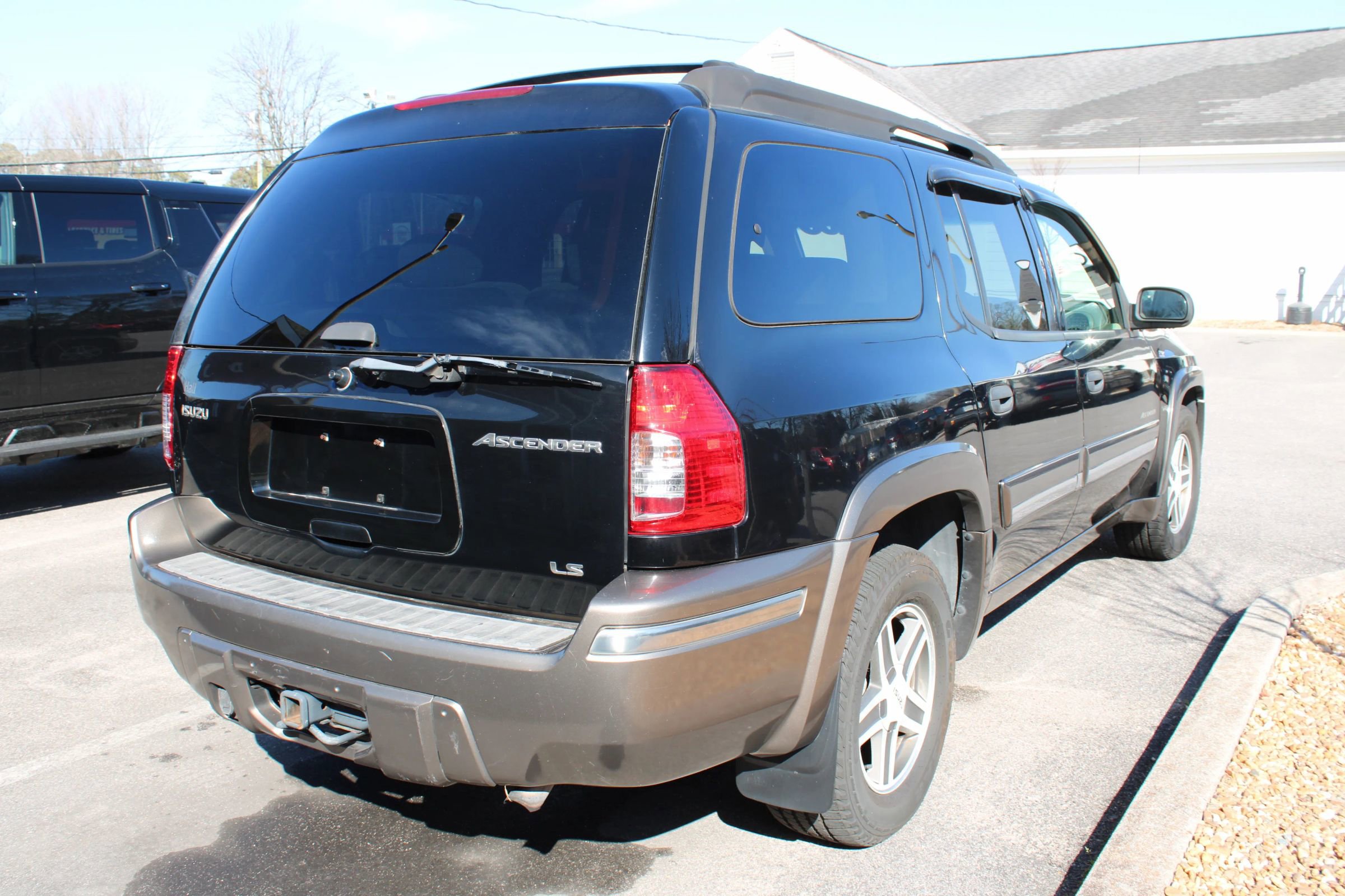 Used 2003 Isuzu Ascender S image 6