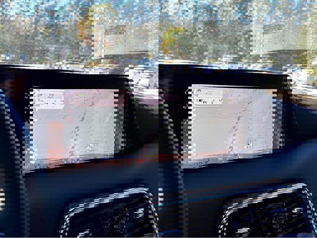 New 2026 Nissan Armada SL image 7