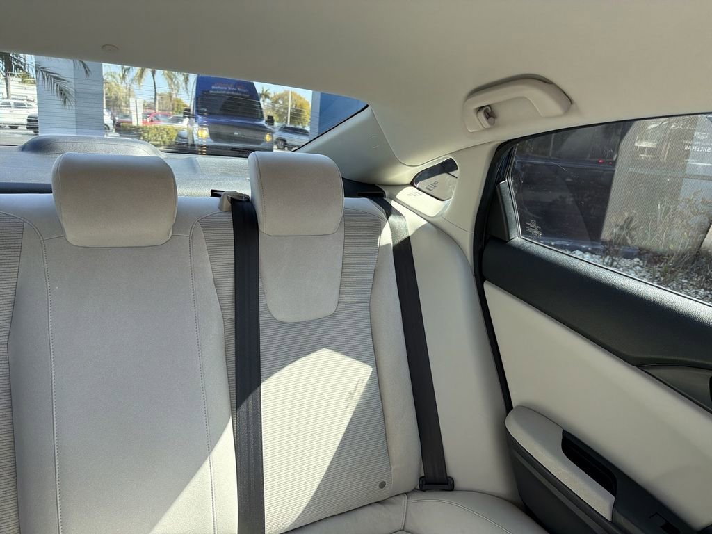 Used 2019 Honda Insight LX image 15