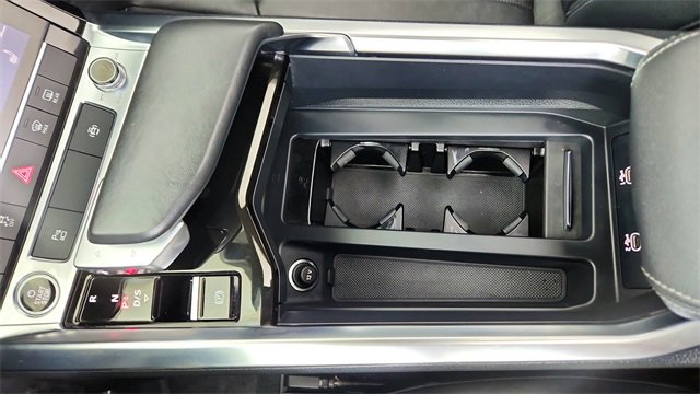 Used 2024 Audi Q8 e-tron Premium image 50