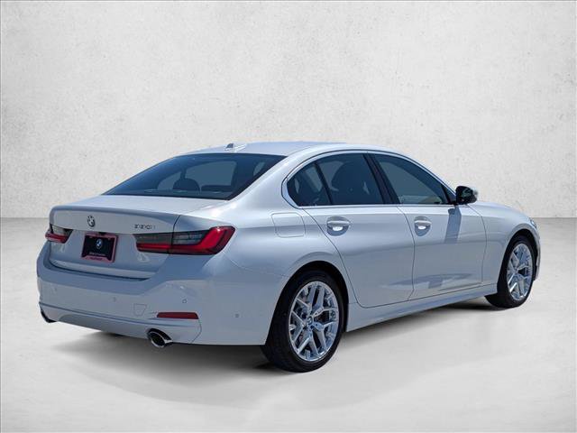 Used 2025 BMW 330i Sedan w/ Convenience Package RWD image 5