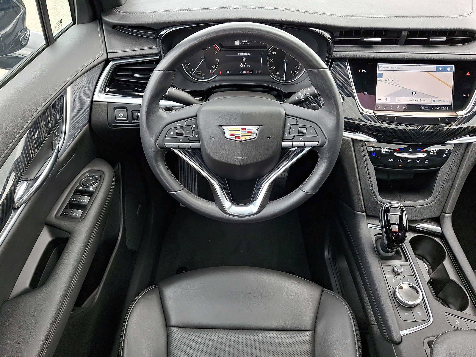 Certified 2024 Cadillac XT6 Premium Luxury w/ LPO, Floor Liner Package AWD/4WD image 9