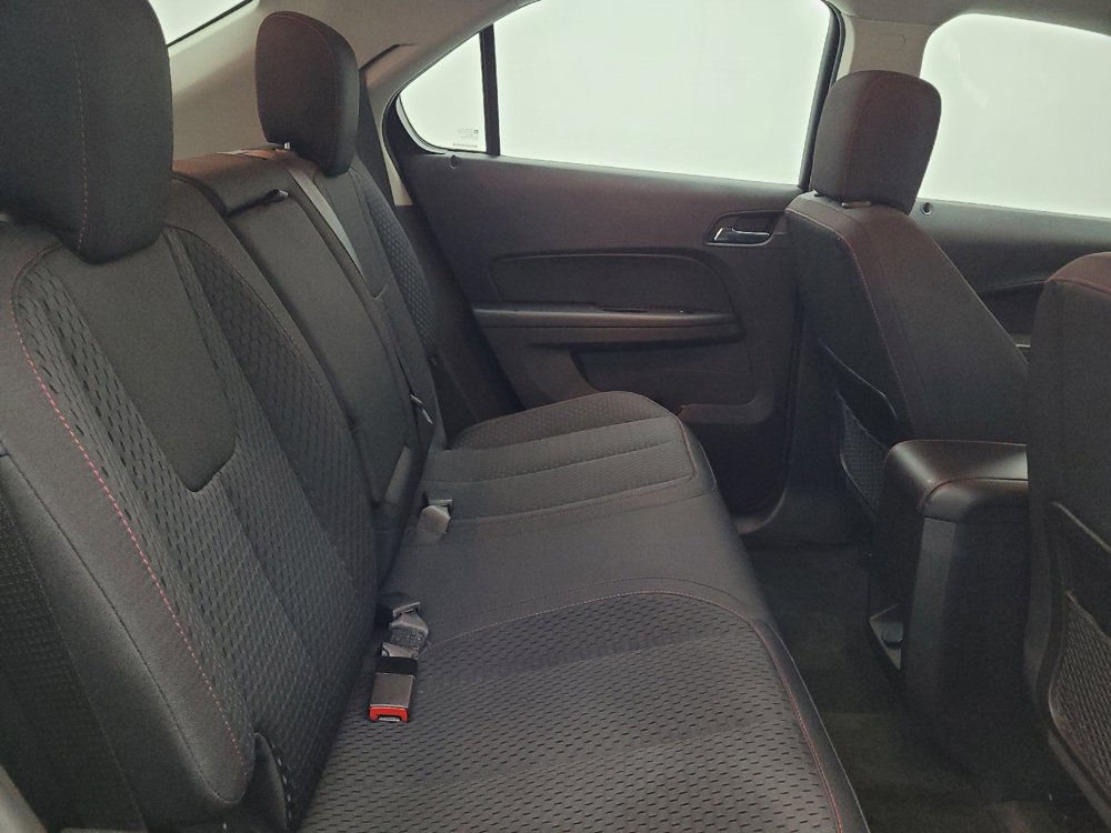 Used 2015 Chevrolet Equinox LS image 19