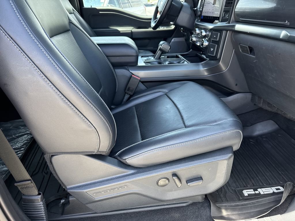 Used 2025 Ford F150 Lariat w/ Equipment Group 501A Mid AWD/4WD image 13
