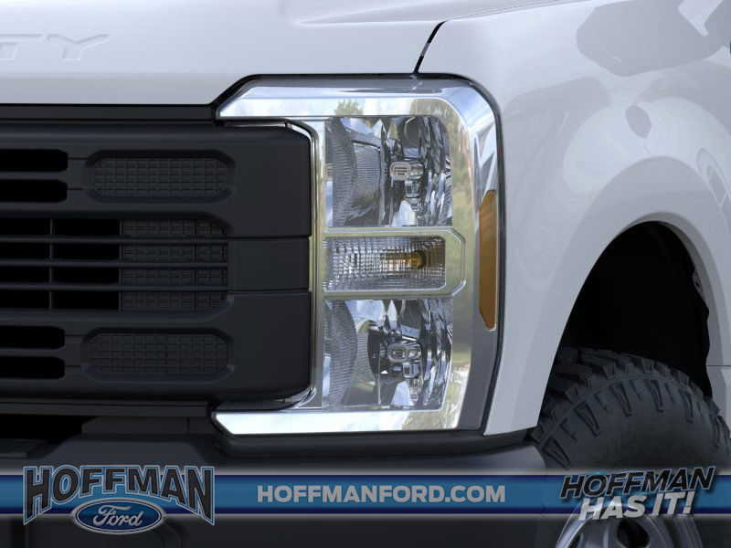 New 2023 Ford F250 XL w/ XL Off-Road Package AWD/4WD image 18