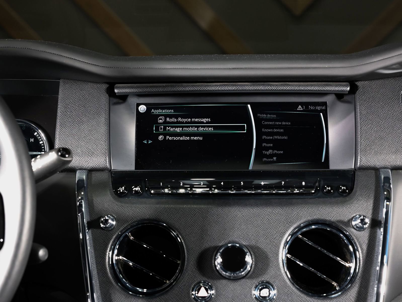 Used 2019 Rolls-Royce Cullinan image 28