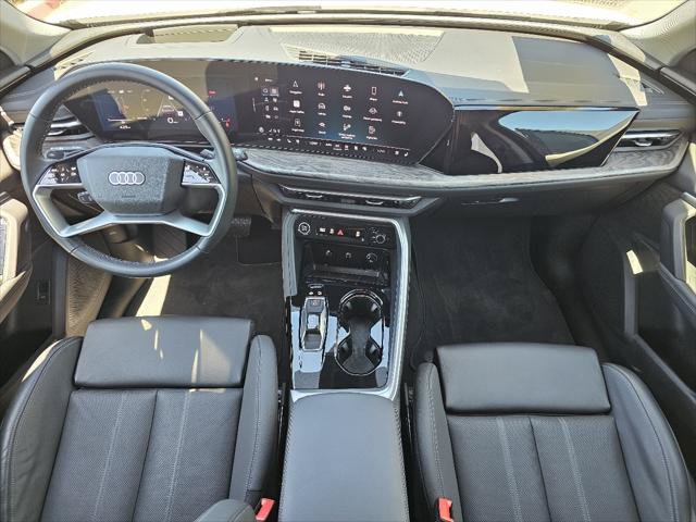 Certified 2025 Audi Q5 Premium Plus w/ Premium Plus AWD/4WD image 4
