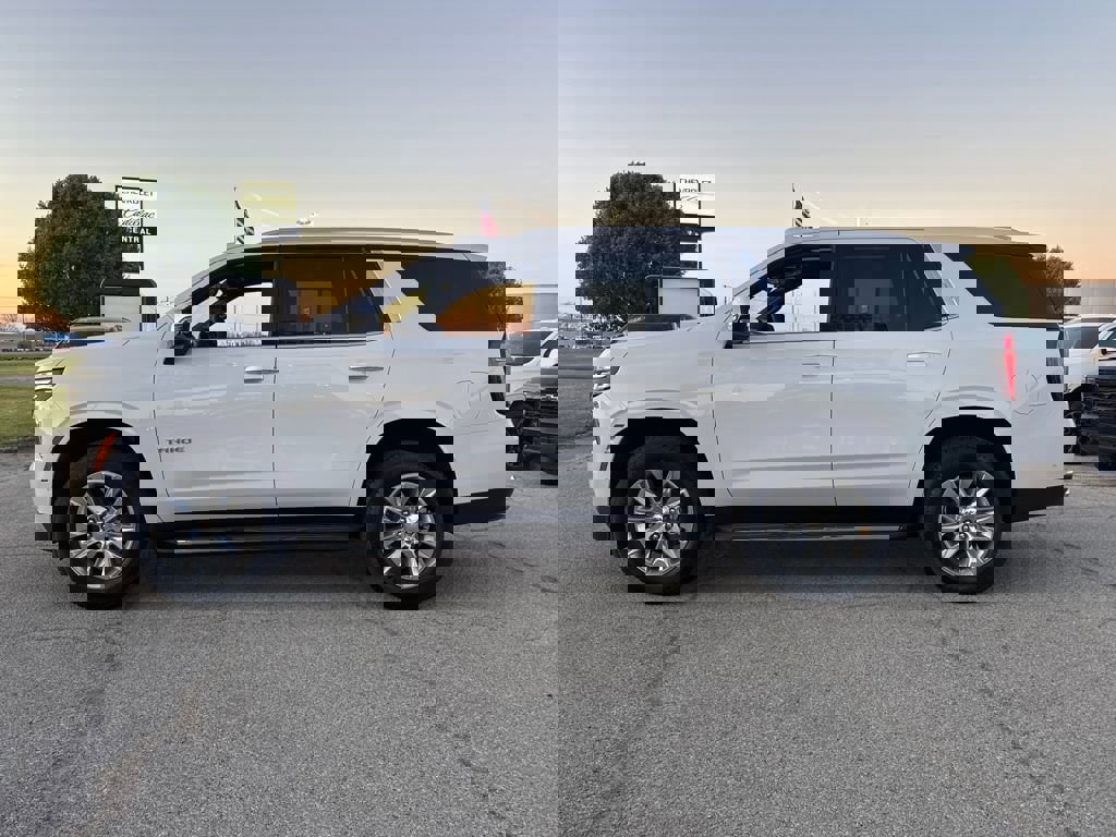 New 2026 Chevrolet Tahoe Premier w/ Sun And Tow Package image 3