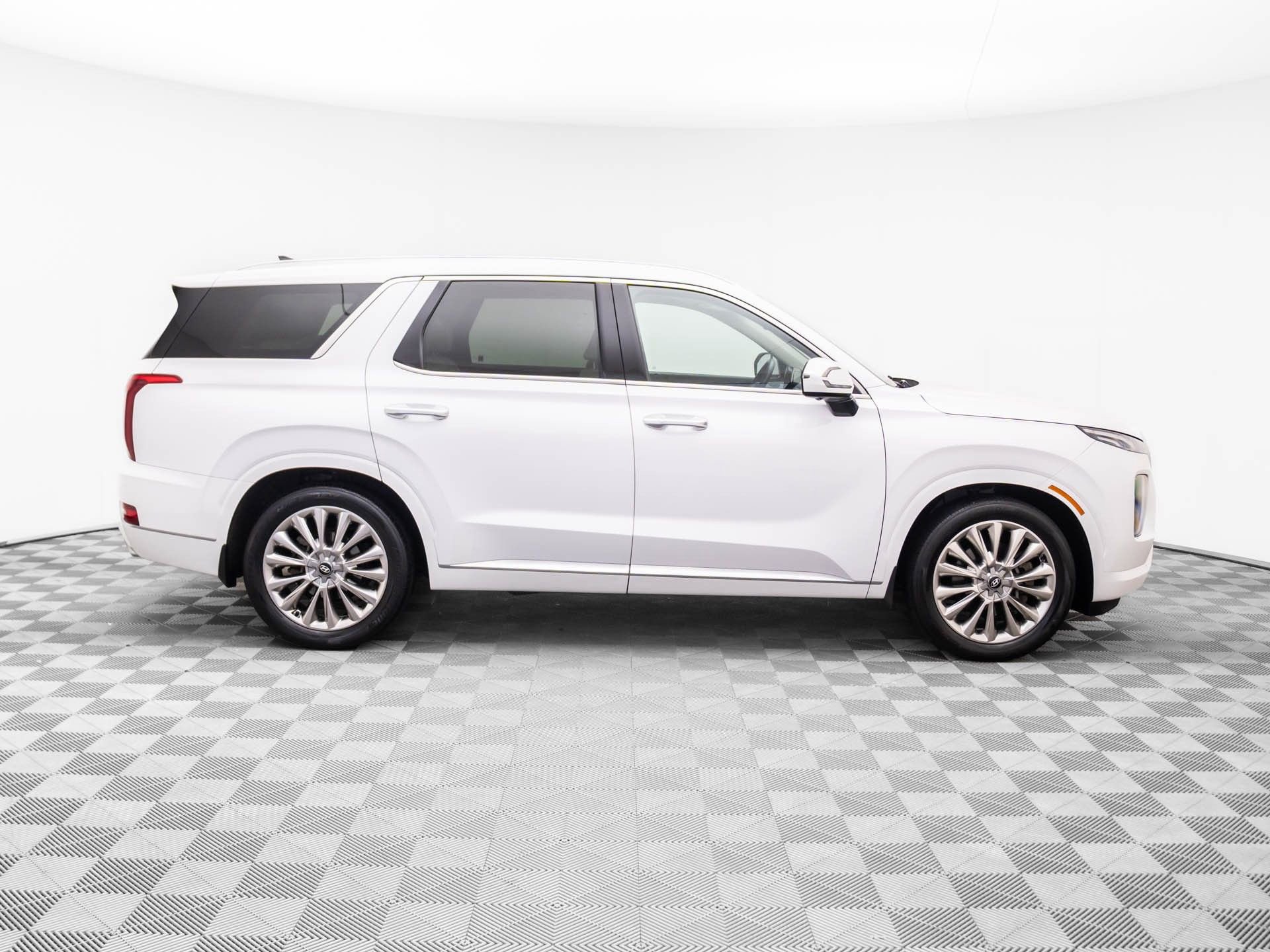 Used 2020 Hyundai Palisade Limited image 6