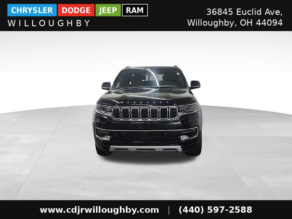Used 2024 Jeep Wagoneer Series II AWD/4WD image 2