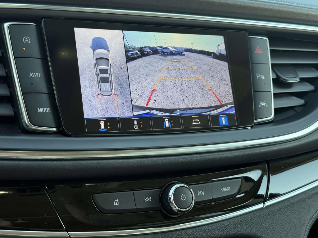 Used 2023 Buick Enclave Avenir w/ Avenir Technology Package image 12