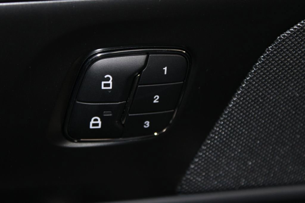 New 2026 Lincoln Nautilus Premier image 39