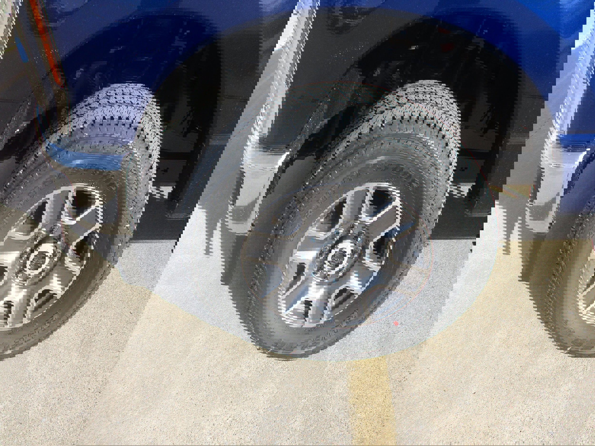 New 2026 Ford F250 Lariat w/ FX4 Off-Road Package image 3