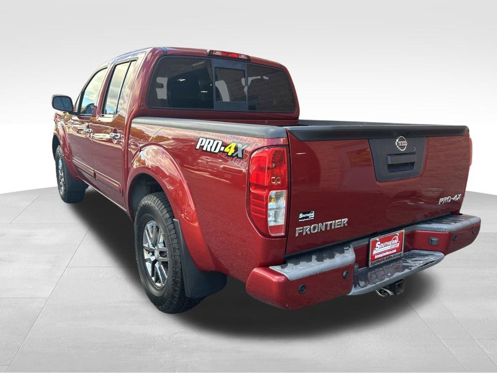 Used 2018 Nissan Frontier PRO-4X AWD/4WD image 3