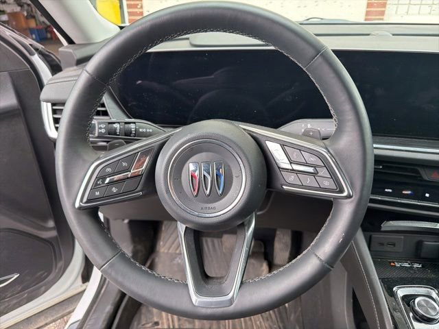Used 2024 Buick Envision Preferred AWD/4WD image 10