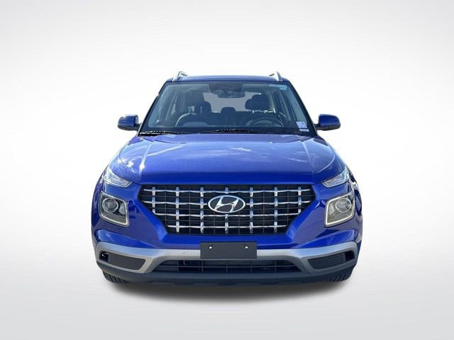 Used 2025 Hyundai Venue SEL image 8
