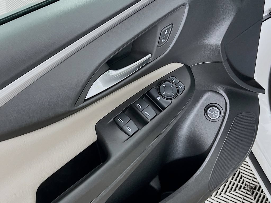 New 2026 Buick Envista Preferred FWD image 16