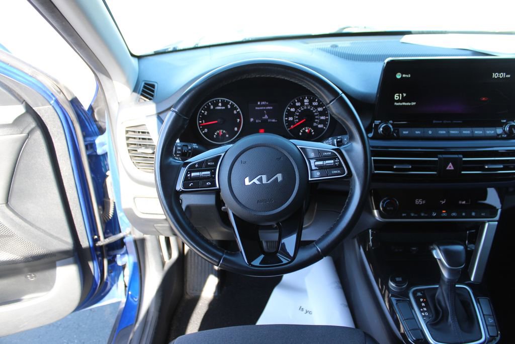 Used 2022 Kia Seltos S image 15