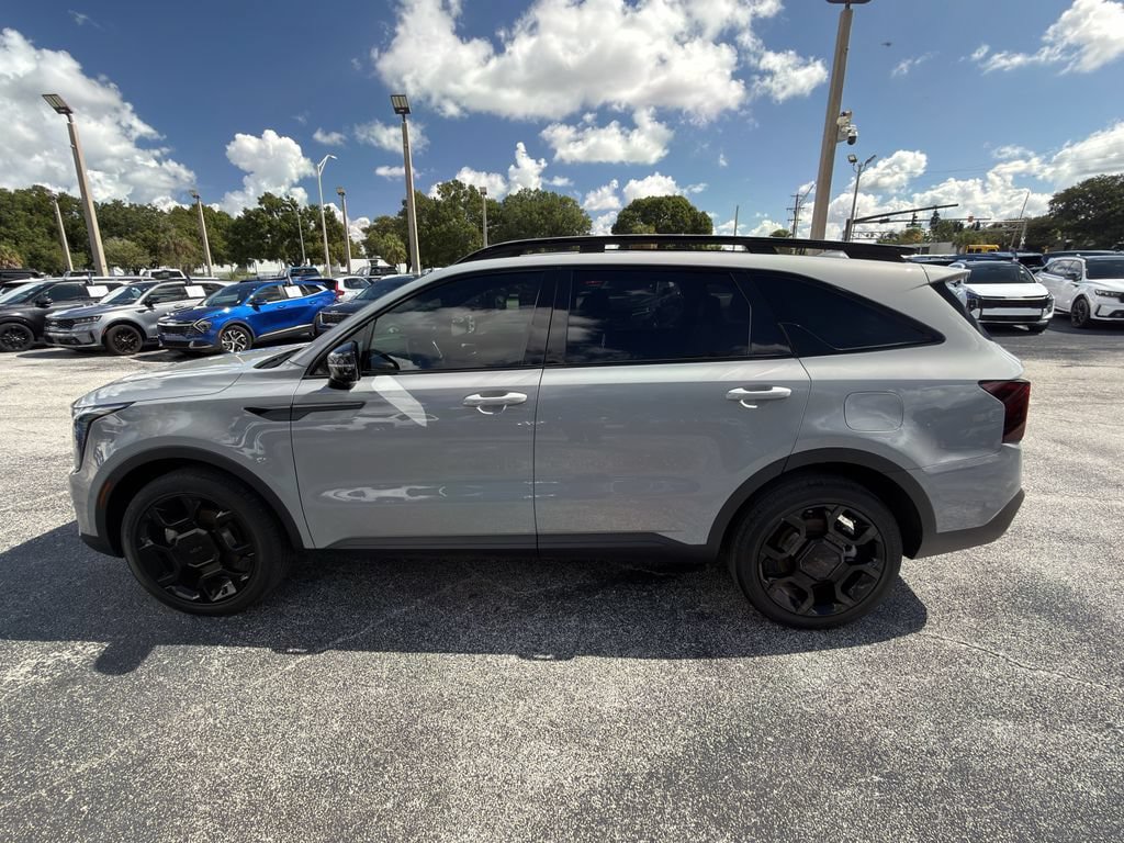 Certified 2025 Kia Sorento SX Prestige AWD/4WD image 8
