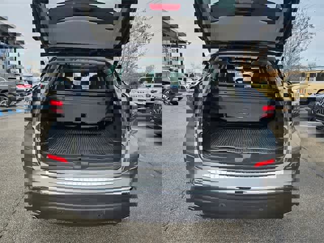 Used 2023 Nissan Murano Platinum w/ Cargo Package image 39