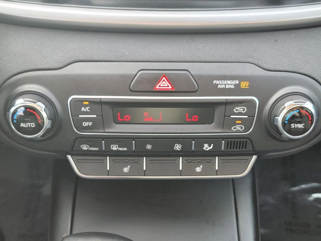 Used 2019 Kia Sorento LX w/ LX Convenience Package image 21