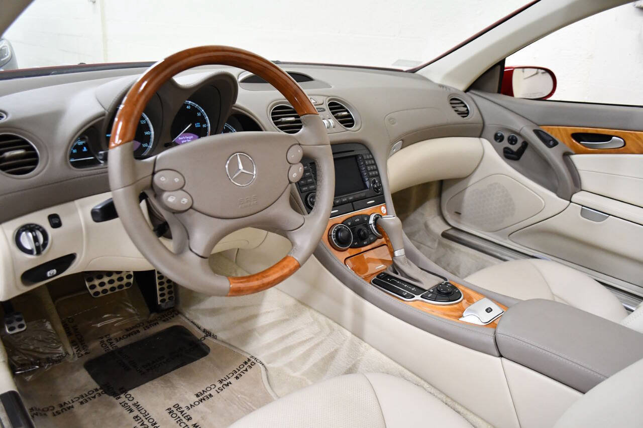 Used 2007 Mercedes-Benz SL 550 image 13