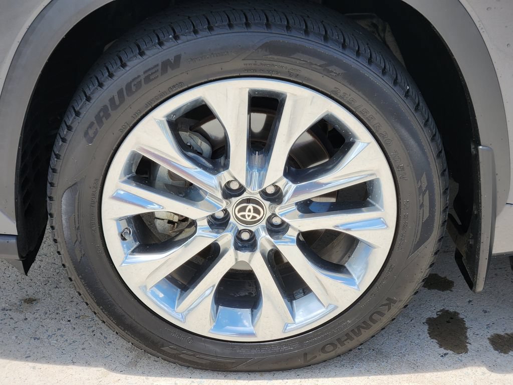 Certified 2020 Toyota Highlander Limited FWD image 13