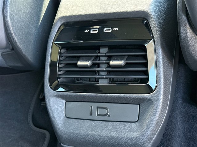 Certified 2022 Volkswagen ID.4 Pro S image 19