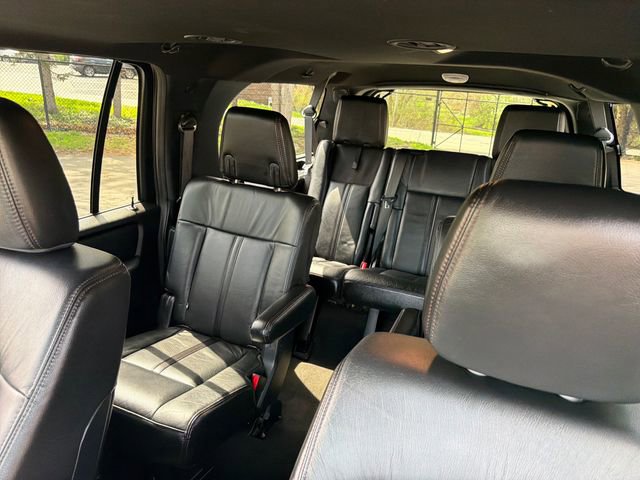 Used 2017 Lincoln Navigator L Reserve image 31