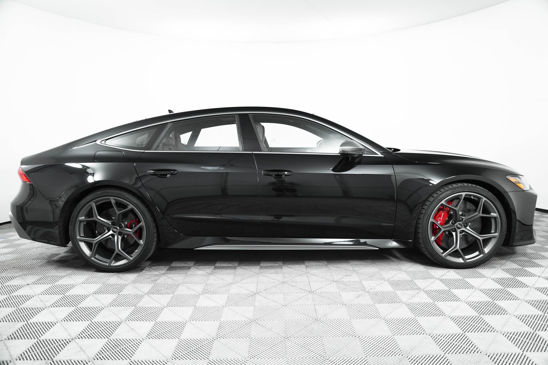 New 2025 Audi RS 7 performance Sportback image 8