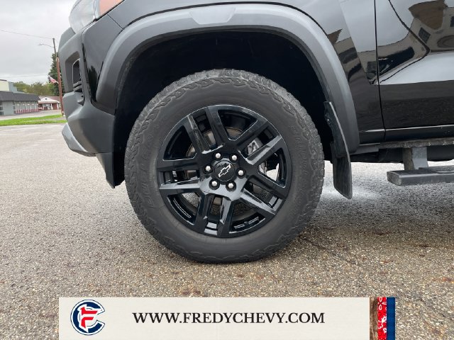 Used 2024 Chevrolet Colorado Trail Boss w/ Advanced Trailering Package AWD/4WD image 27