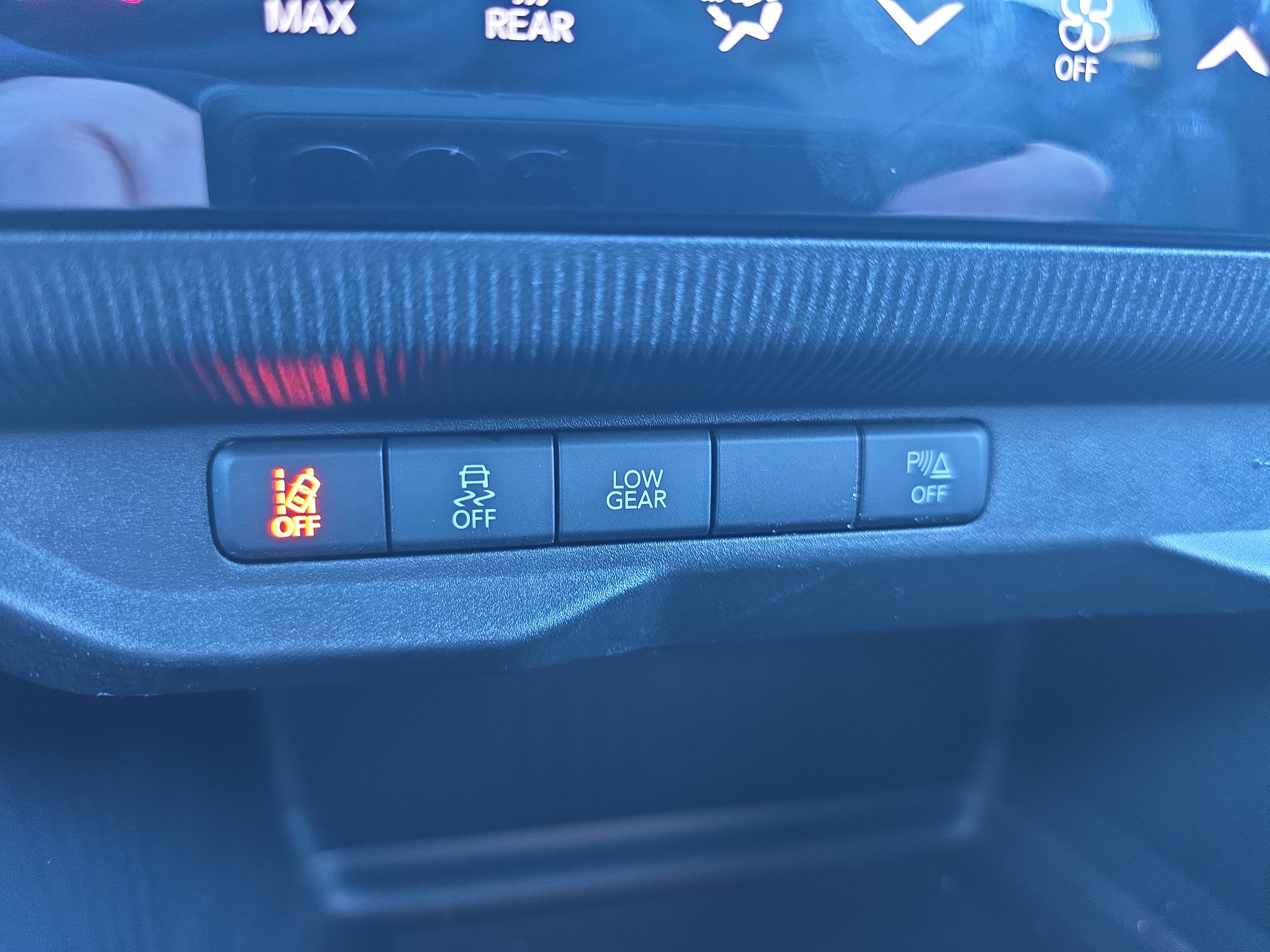 New 2026 Jeep Cherokee Limited image 36