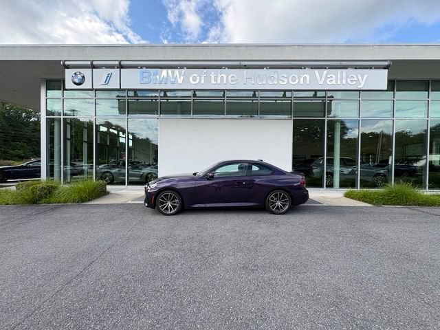 Used 2024 BMW 230i xDrive Coupe w/ Parking Assistance Package AWD/4WD image 1