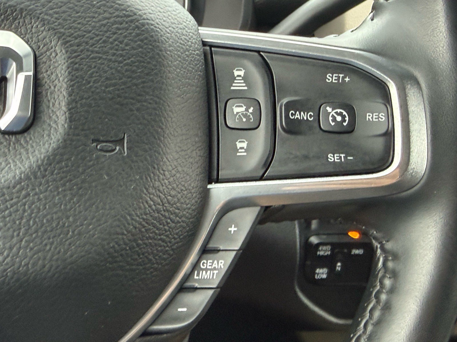 Used 2024 RAM 3500 Laramie w/ Safety Group AWD/4WD image 18