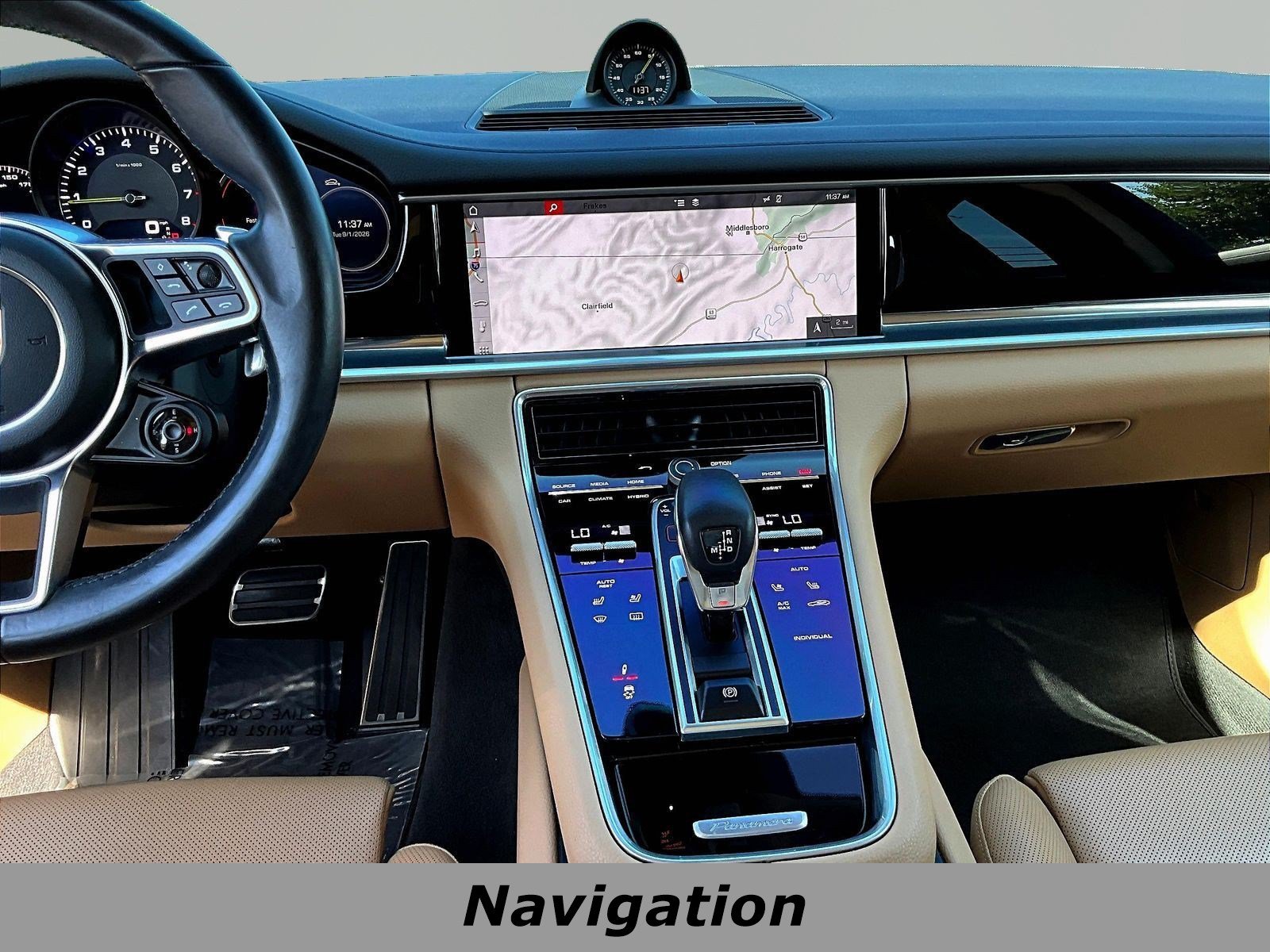 Used 2018 Porsche Panamera 4 AWD/4WD image 9