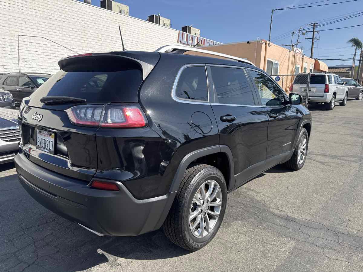 Used 2021 Jeep Cherokee Latitude Lux w/ Sun & Sound Group image 7