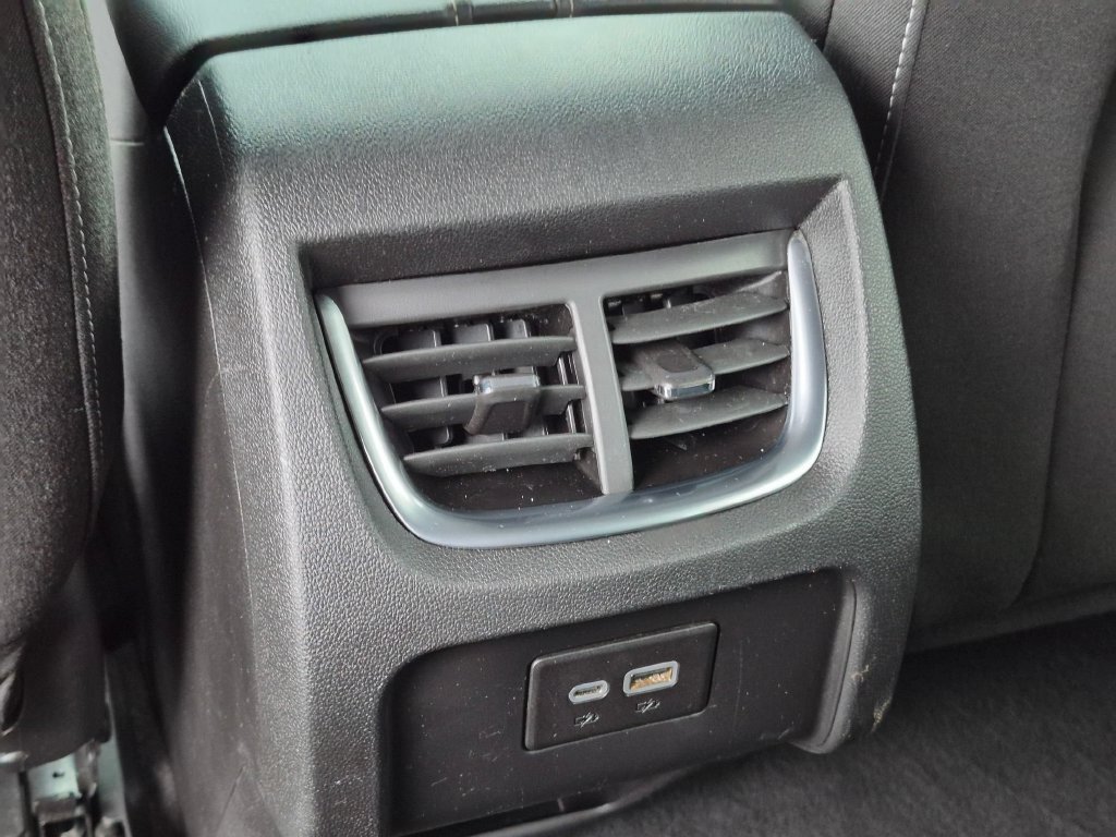 Used 2025 Chevrolet Blazer LT FWD image 26