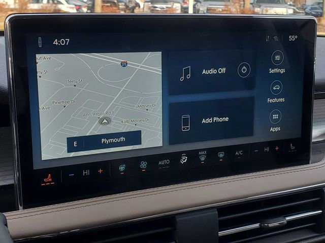 Certified 2024 Lincoln Corsair AWD w/ Equipment Group 101A image 18