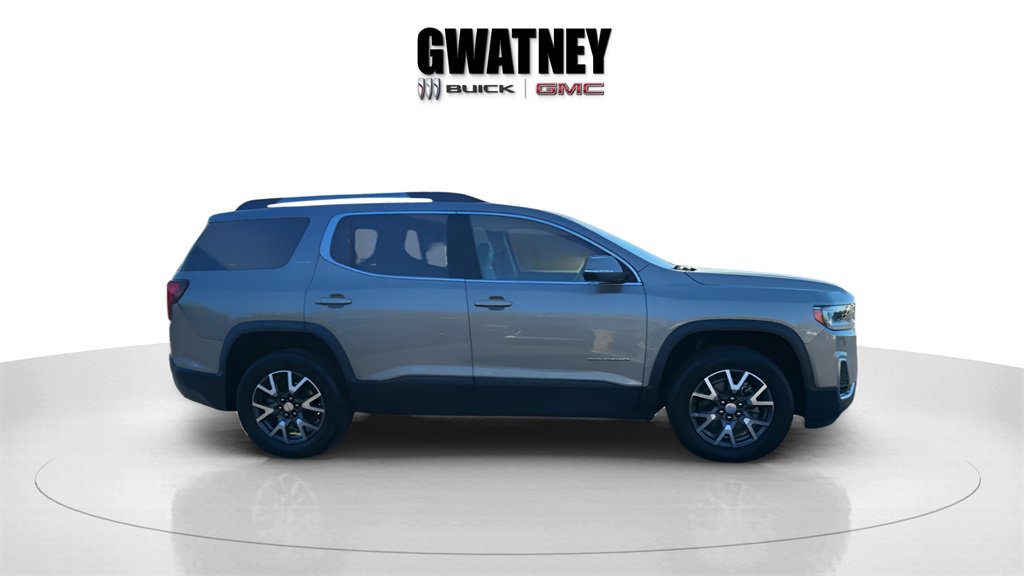 Used 2022 GMC Acadia SLE w/ Driver Convenience Package image 7