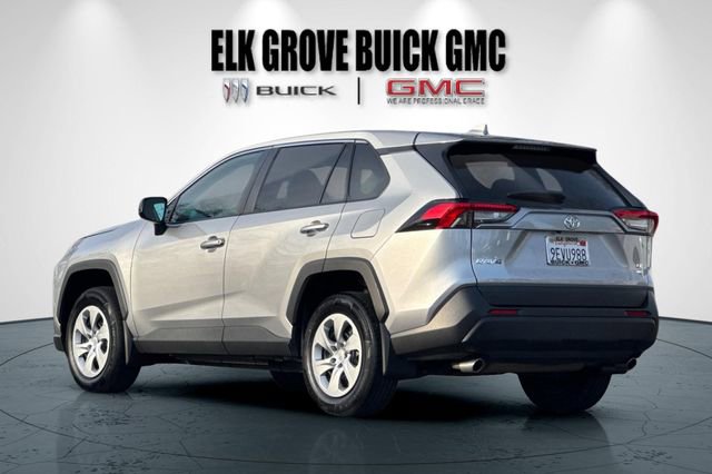 Used 2023 Toyota RAV4 LE image 6