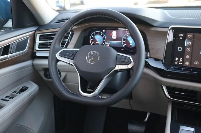 New 2026 Volkswagen Atlas SE image 25