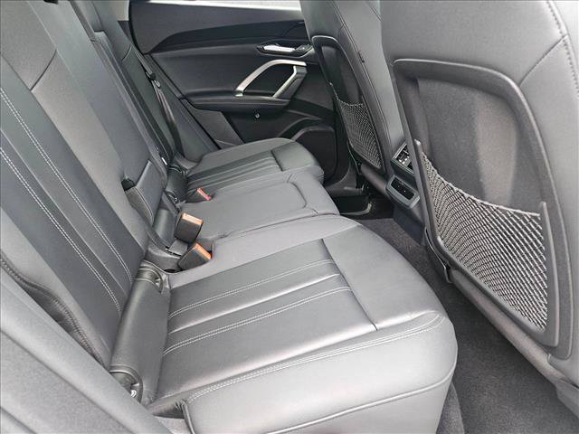 Certified 2025 Audi Q5 Premium w/ Convenience Package AWD/4WD image 21