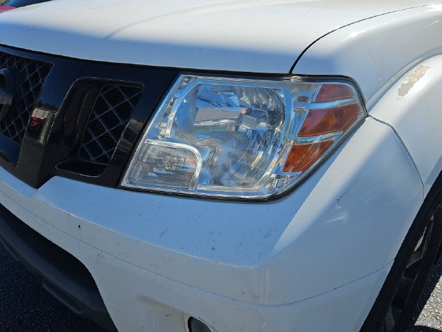 Used 2019 Nissan Frontier SV w/ Value Truck Package RWD image 31